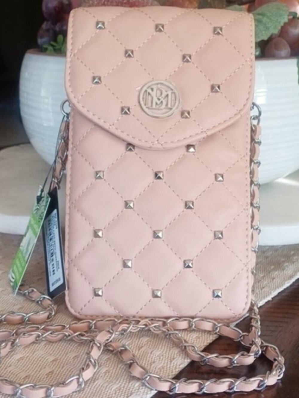 Badgley Mischka Dusty Pink Quilted Phone Crossbody NWT - Picture 3 of 6